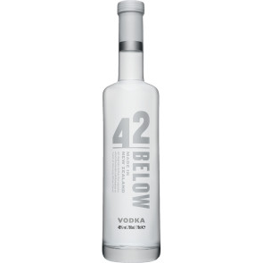 42 Below - Pure Vodka (0.7 ℓ)